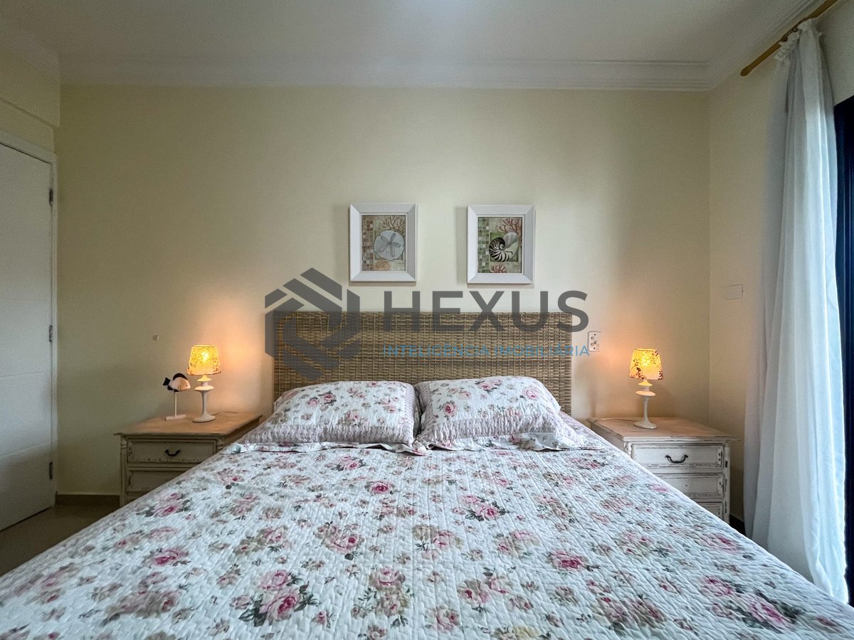Foto 25 de Apartamento com varanda gourmet e lazer a duas quadras da Praia das Pitangueiras, Guaruja