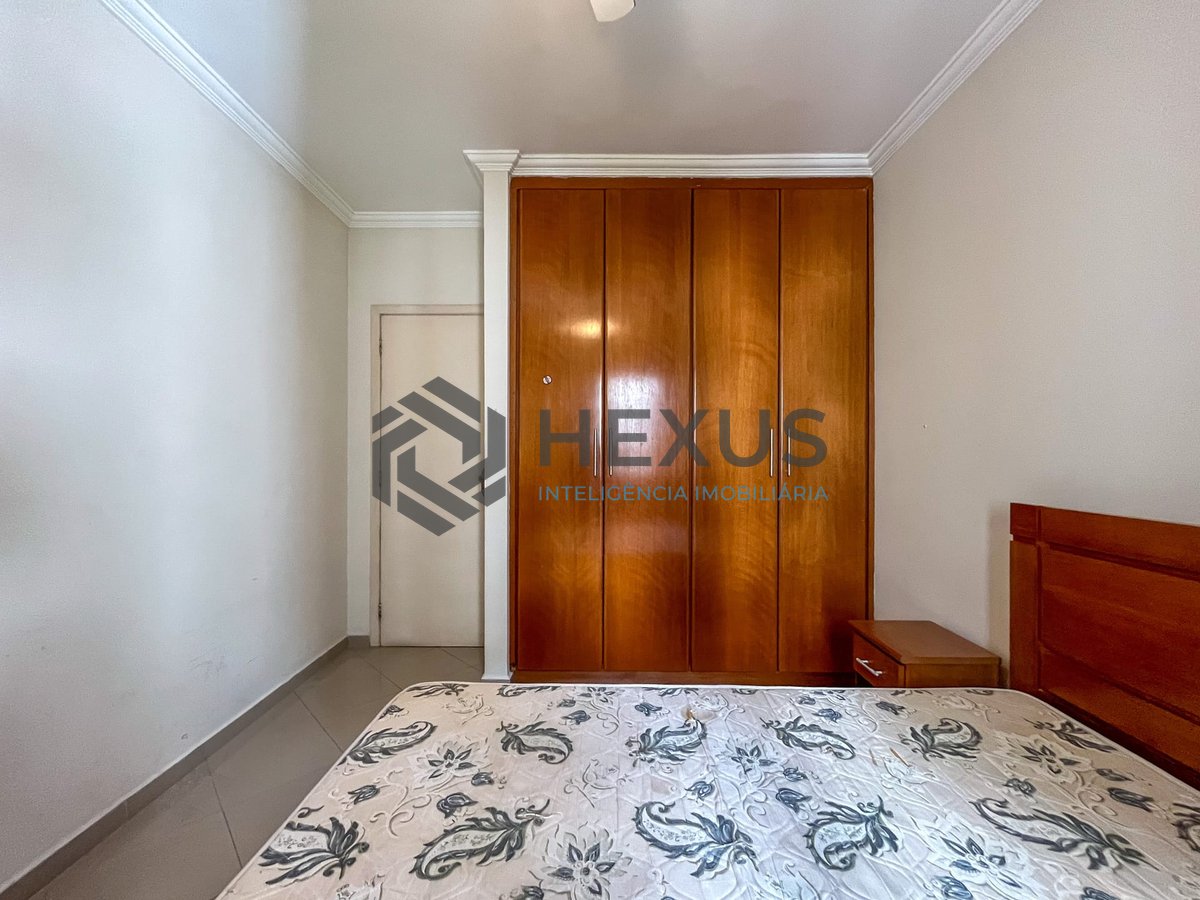 Foto 14 de Apartamento com varanda e lazer na Praia das Pitangueiras, Guaruja