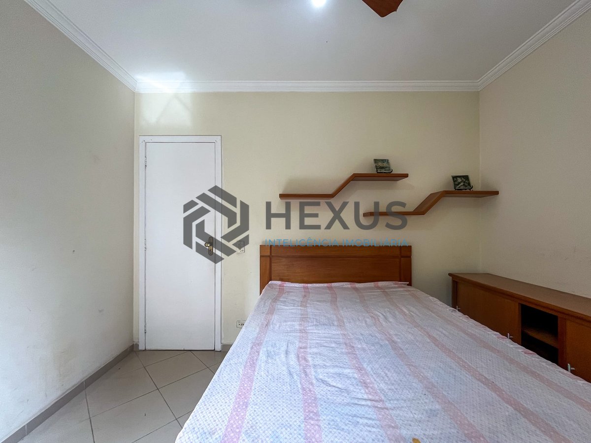 Foto 10 de Apartamento com varanda e lazer na Praia das Pitangueiras, Guaruja