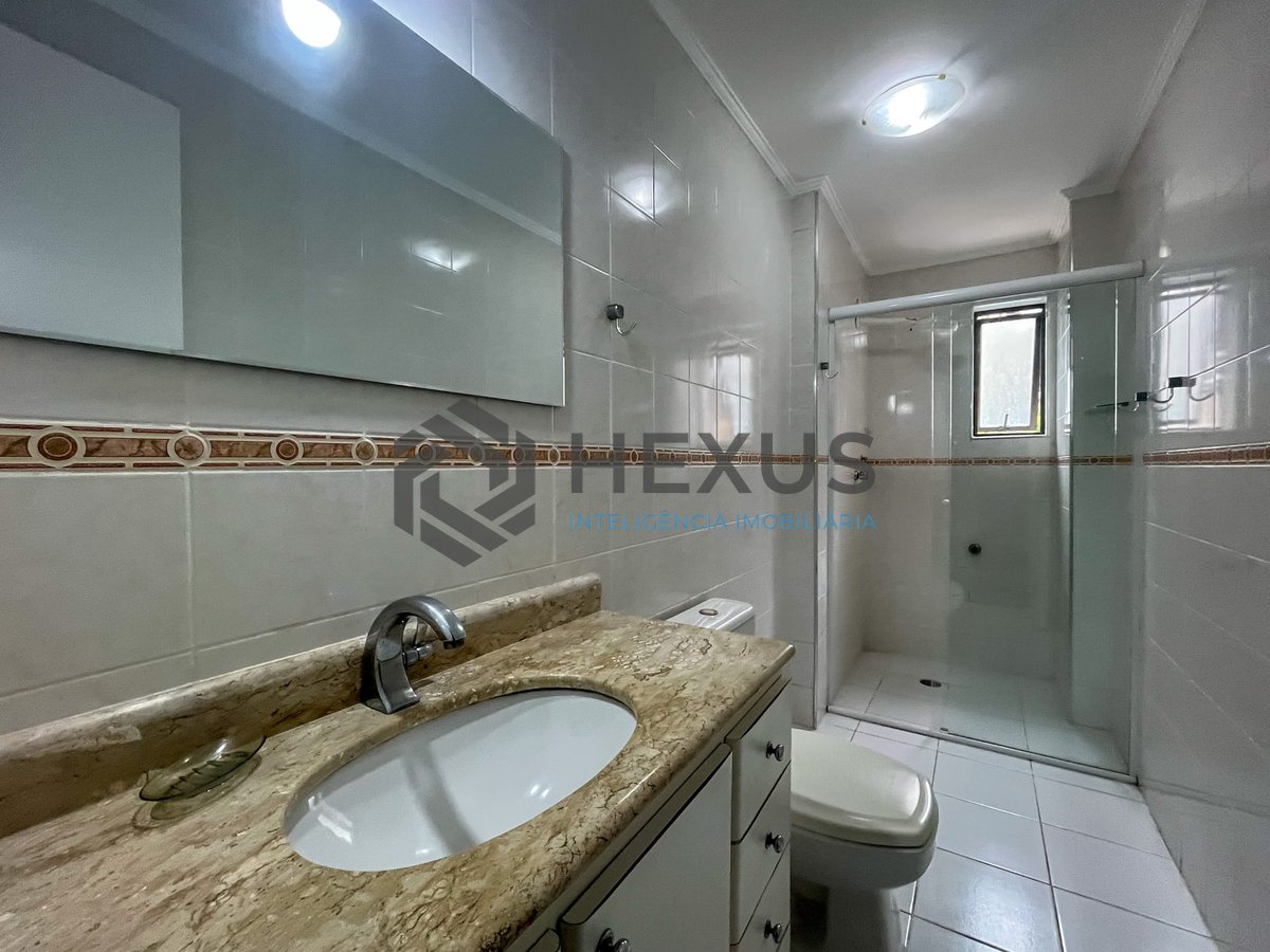 Foto 19 de Apartamento com varanda gourmet e lazer a duas quadras da Praia das Pitangueiras, Guaruja