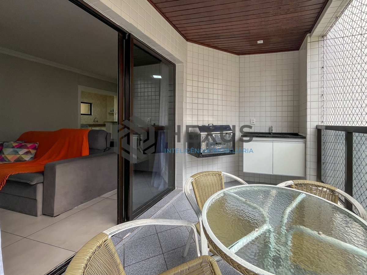 Foto 11 de Apartamento com varanda gourmet e lazer a duas quadras da Praia das Pitangueiras, Guaruja
