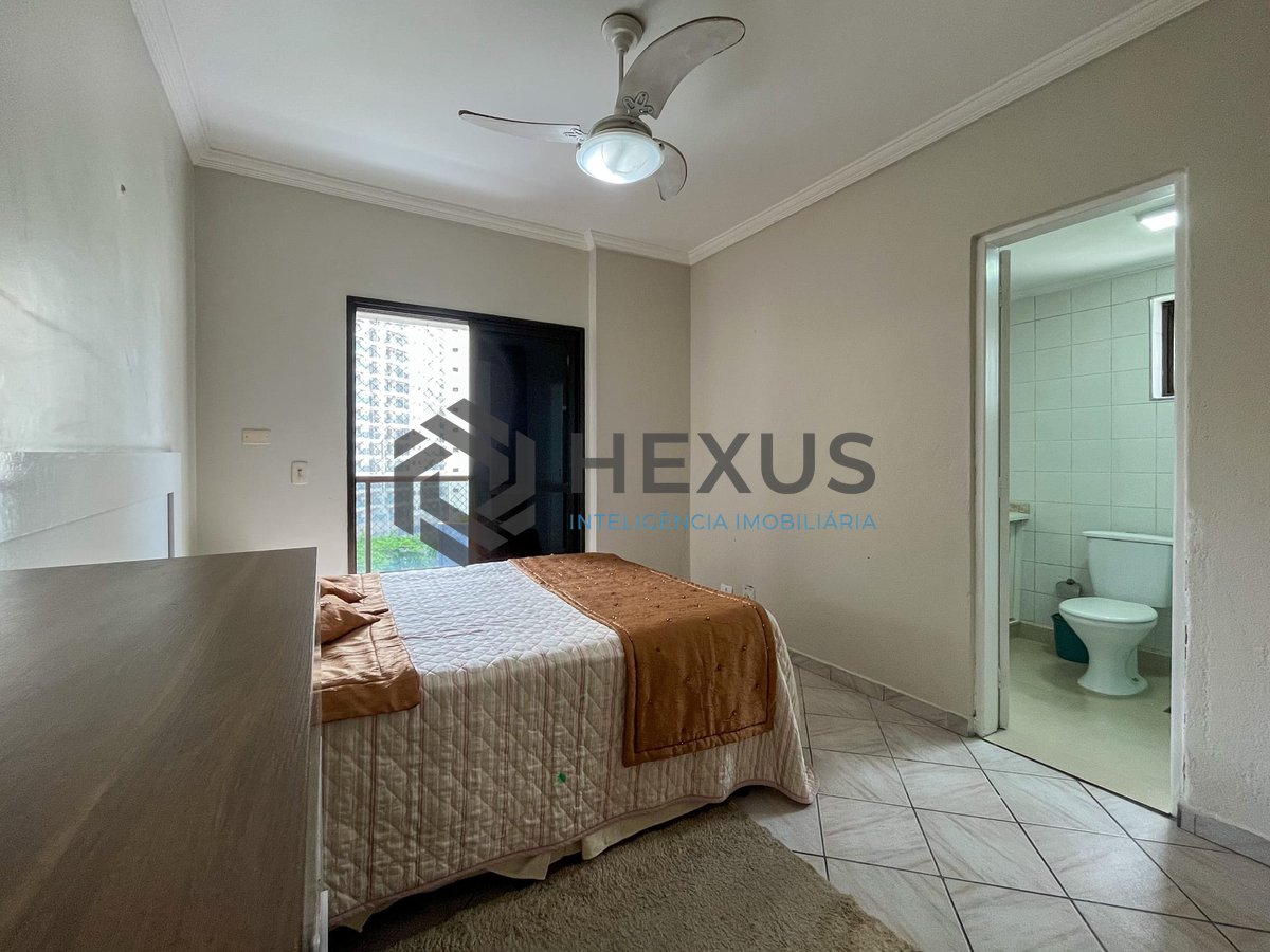 Foto 14 de Apartamento com varanda gourmet e lazer a duas quadras da Praia das Pitangueiras, Guaruja