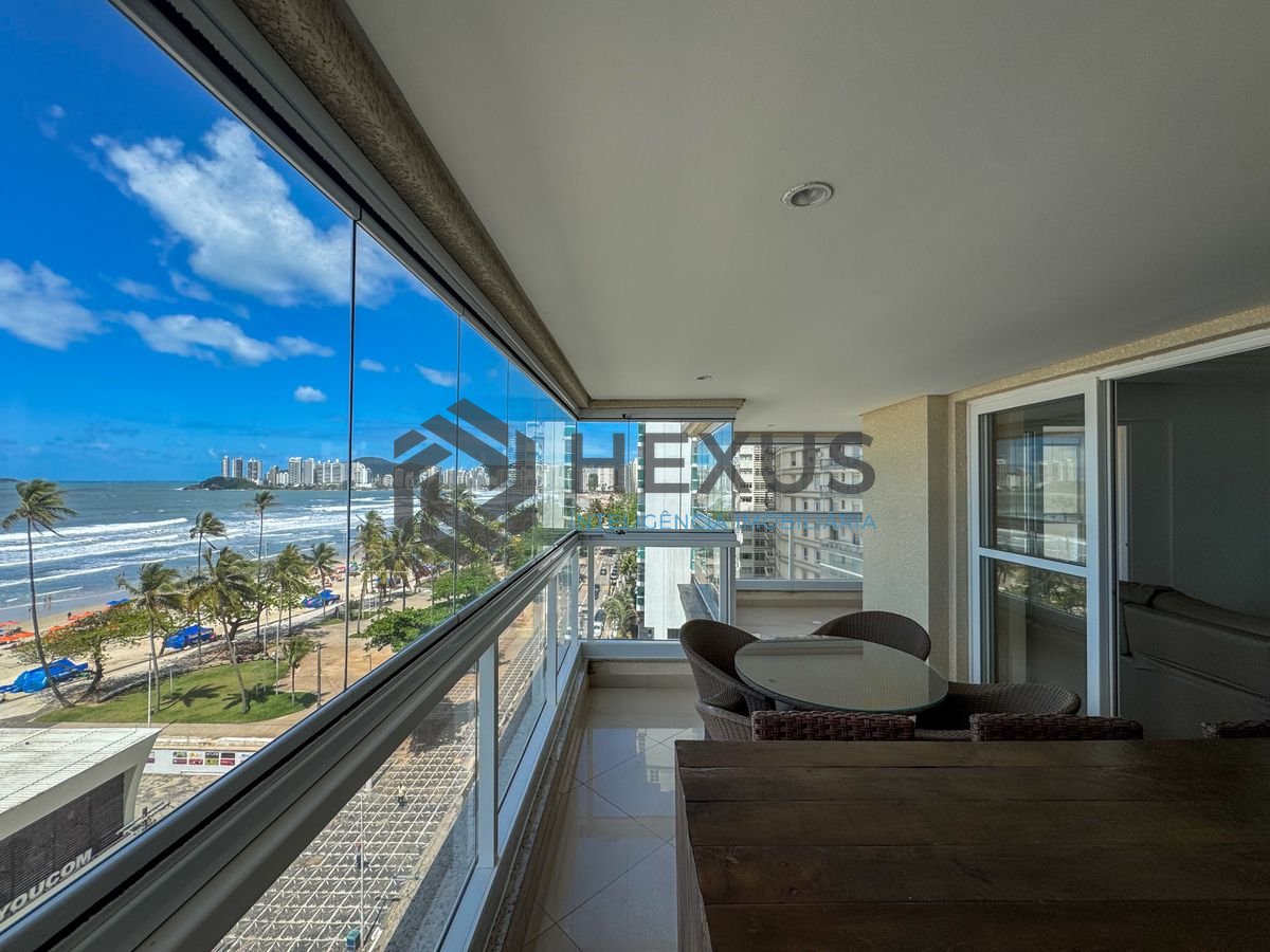 Foto 2 de Apartamento reformado frente mar com varanda gourmet vista mar e lazer nas Pitangueiras, Guarujá