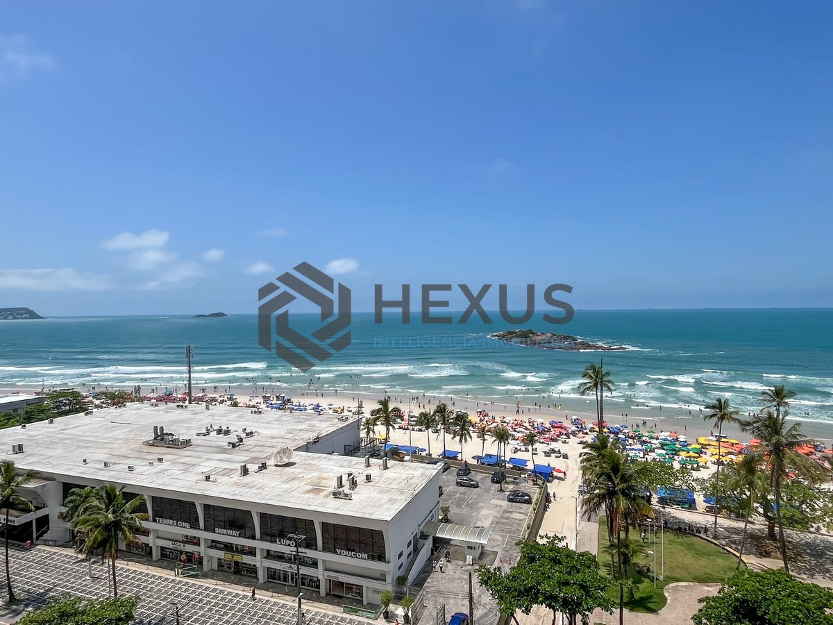 Foto 13 de Apartamento com varanda vista mar na beira mar da Praia das Pitangueiras, Guaruja