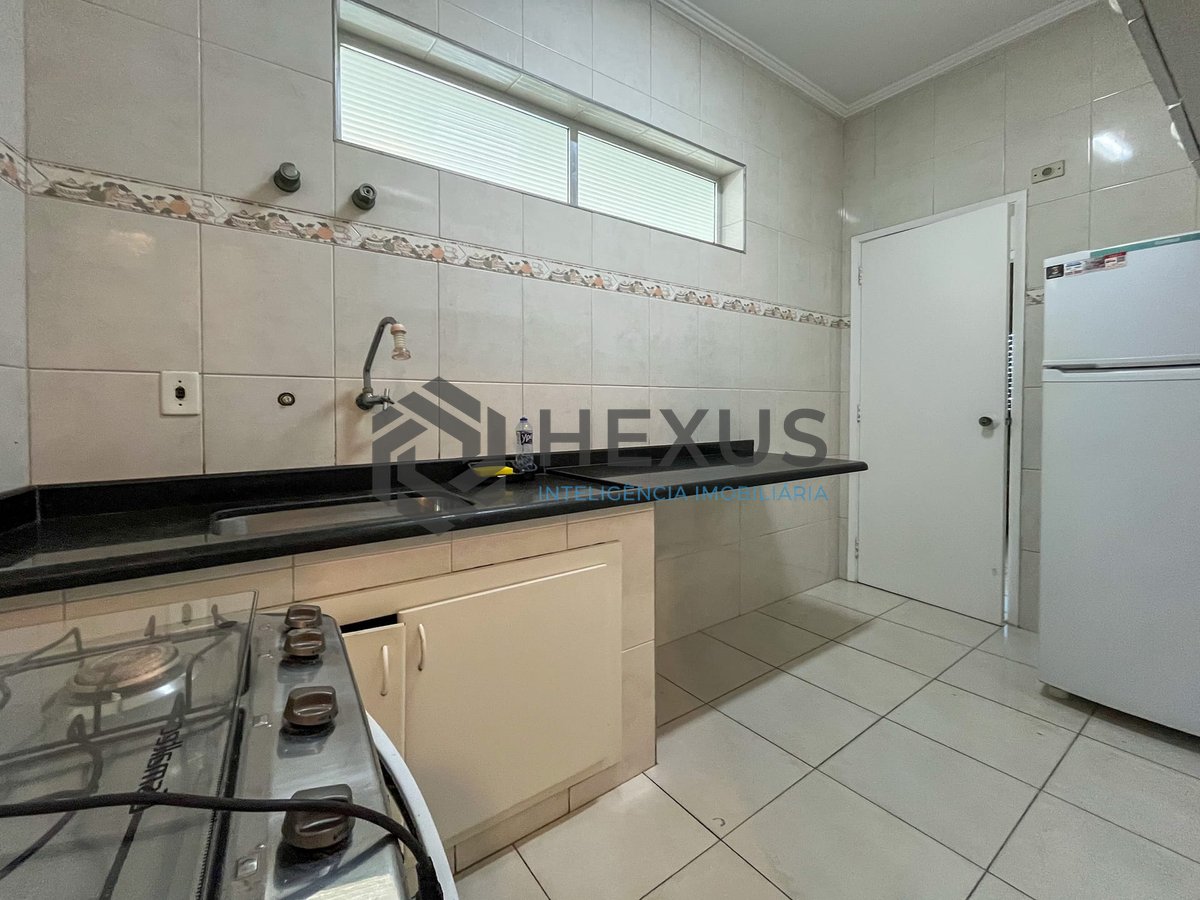 Foto 22 de Apartamento com varanda vista mar na beira mar da Praia das Pitangueiras, Guaruja