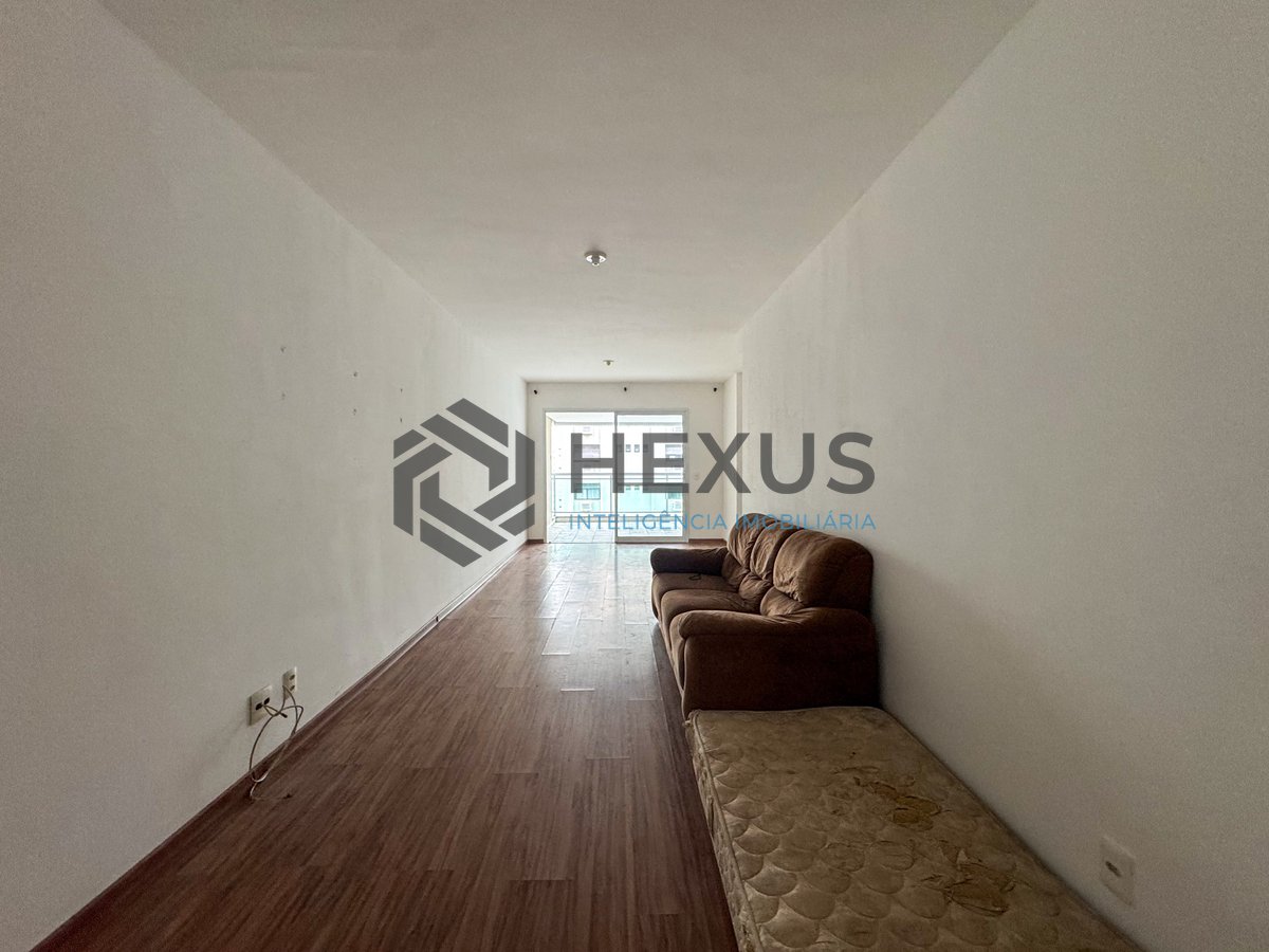 Foto 11 de Apartamento com varanda gourmet e lazer a duas quadras da Praia das Pitangueiras, Guaruja