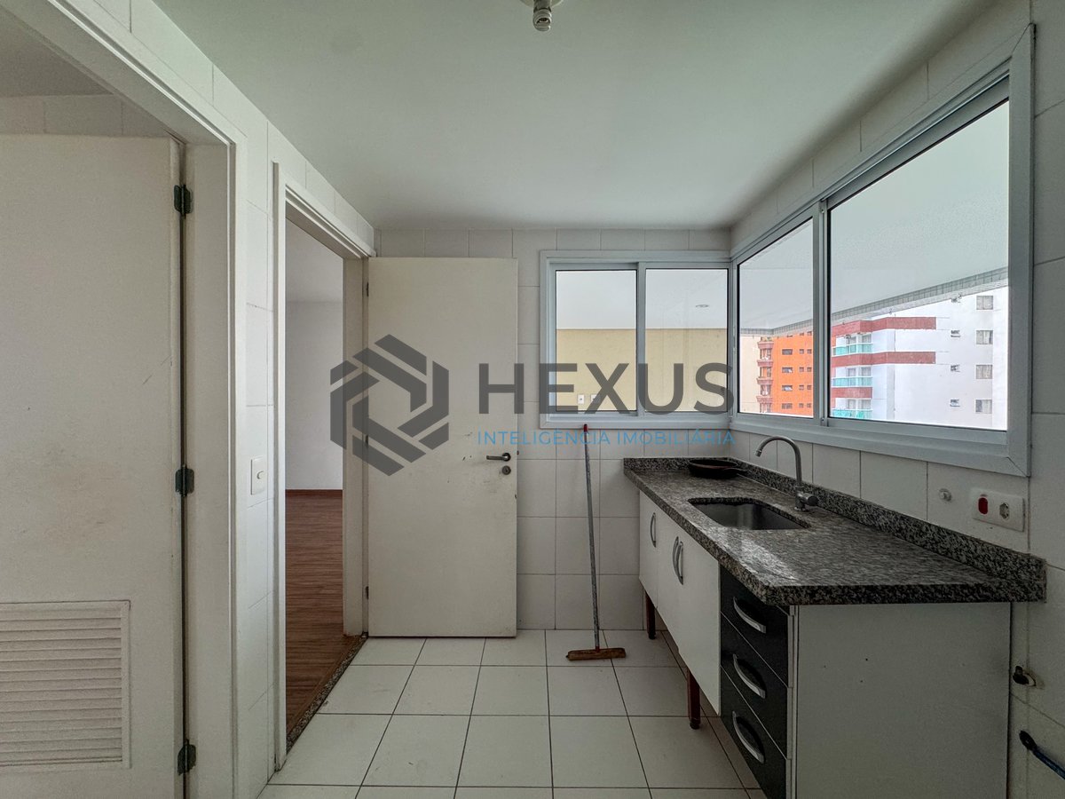 Foto 28 de Apartamento com varanda gourmet e lazer a duas quadras da Praia das Pitangueiras, Guaruja