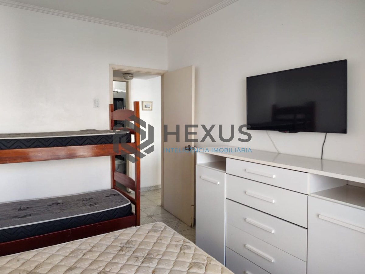 Foto 8 de Apartamento com varanda e vista mar na beira mar da Praia das Pitangueiras, Guaruja