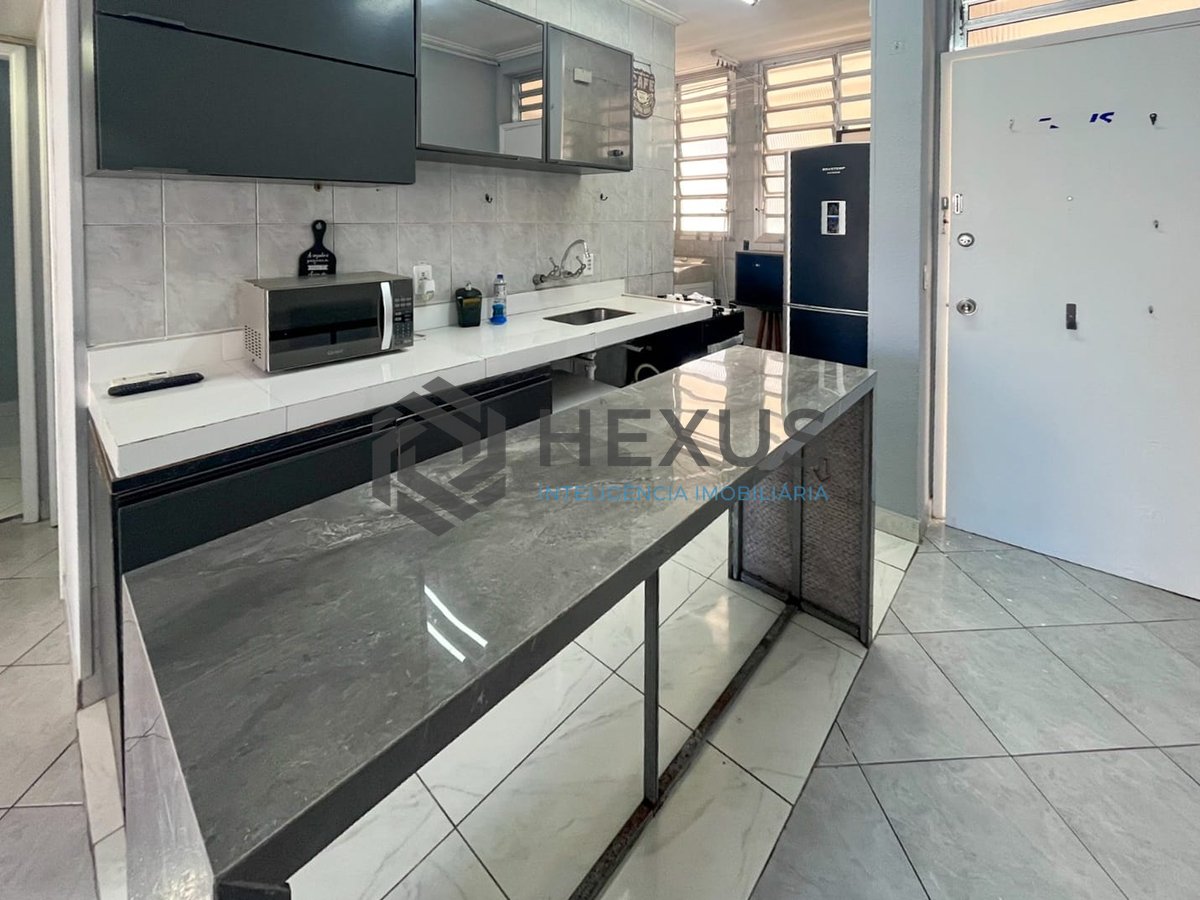 Foto 4 de Apartamento com vista mar na beira mar da Praia das Pitangueiras, Guaruja