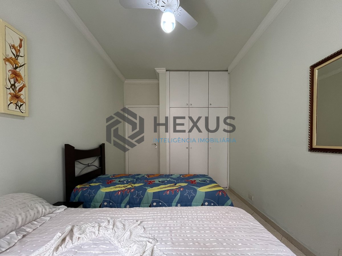 Foto 14 de Apartamento com varanda na quadra mar da Praia das Pitangueiras, Guaruja