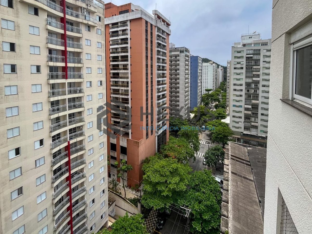 Foto 16 de Apartamento com varanda gourmet, vista mar e lazer na quadra mar da Praia das Pitangueiras, Guaruja