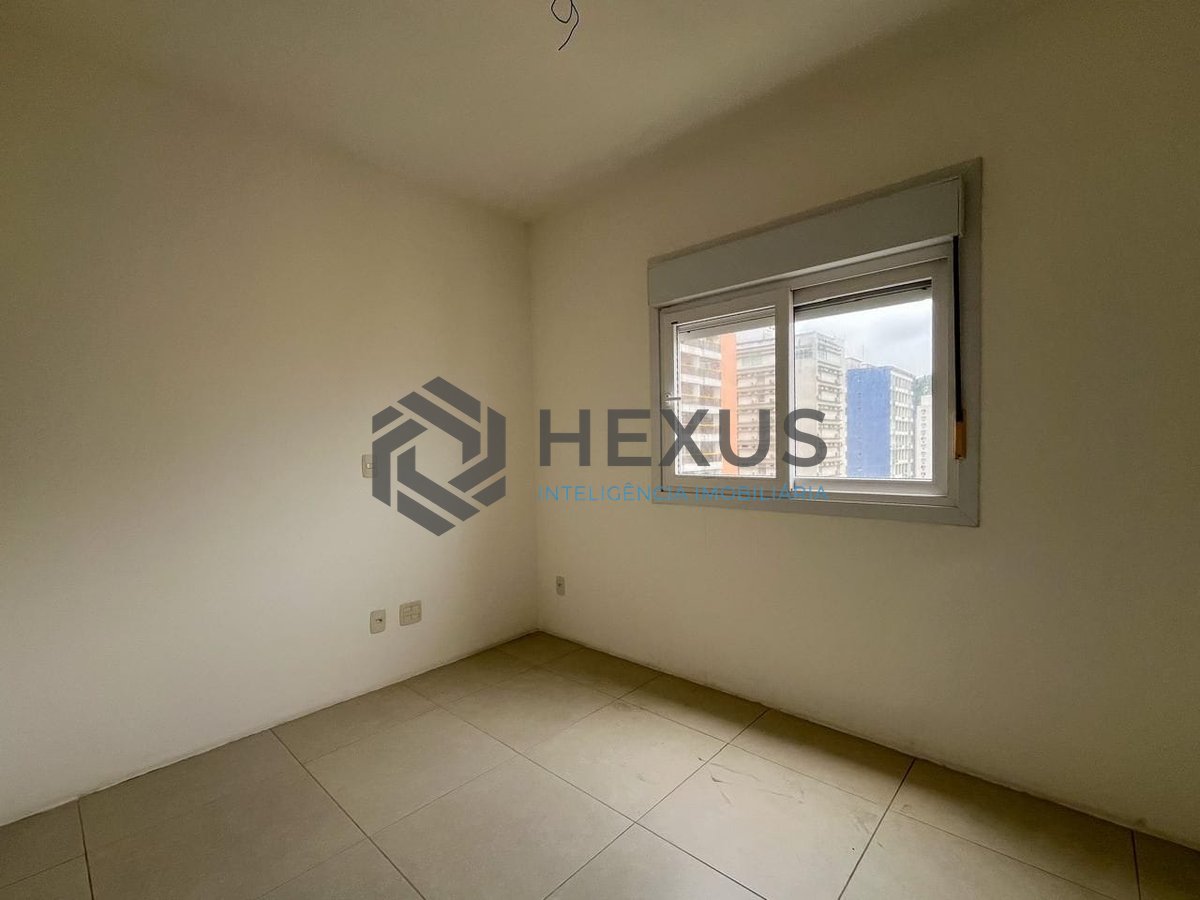 Foto 20 de Apartamento com varanda gourmet, vista mar e lazer na quadra mar da Praia das Pitangueiras, Guaruja