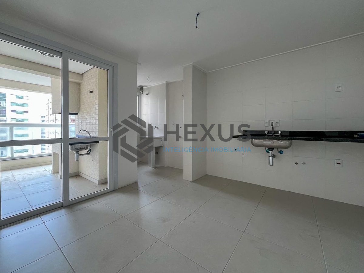 Foto 5 de Apartamento com varanda gourmet, vista mar e lazer na quadra mar da Praia das Pitangueiras, Guaruja