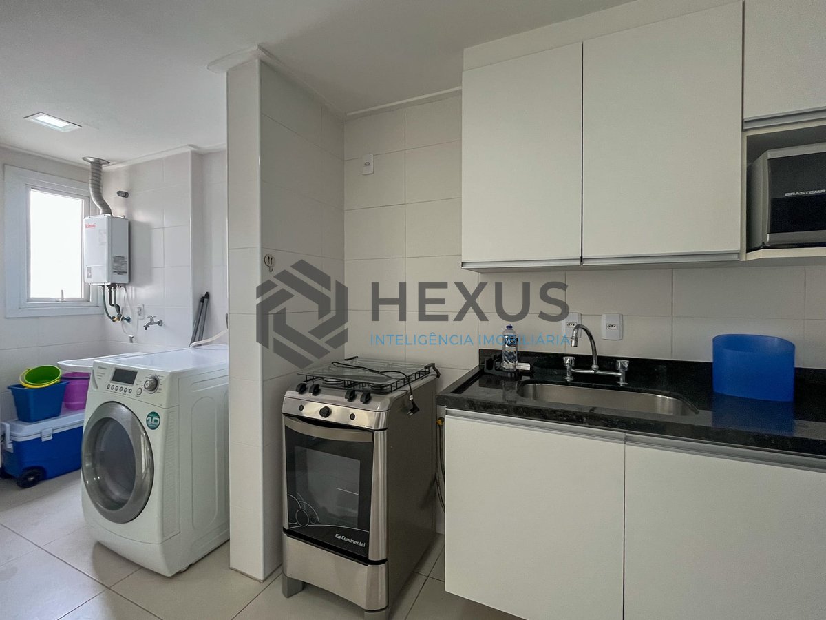 Foto 11 de Apartamento com varanda gourmet, vista mar e lazer na quadra mar da Praia das Pitangueiras, Guaruja
