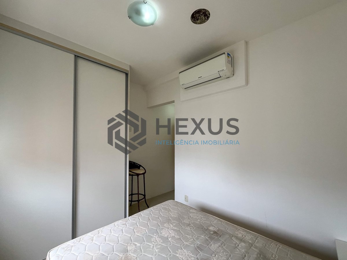 Foto 15 de Apartamento com varanda gourmet, vista mar e lazer na quadra mar da Praia das Pitangueiras, Guaruja