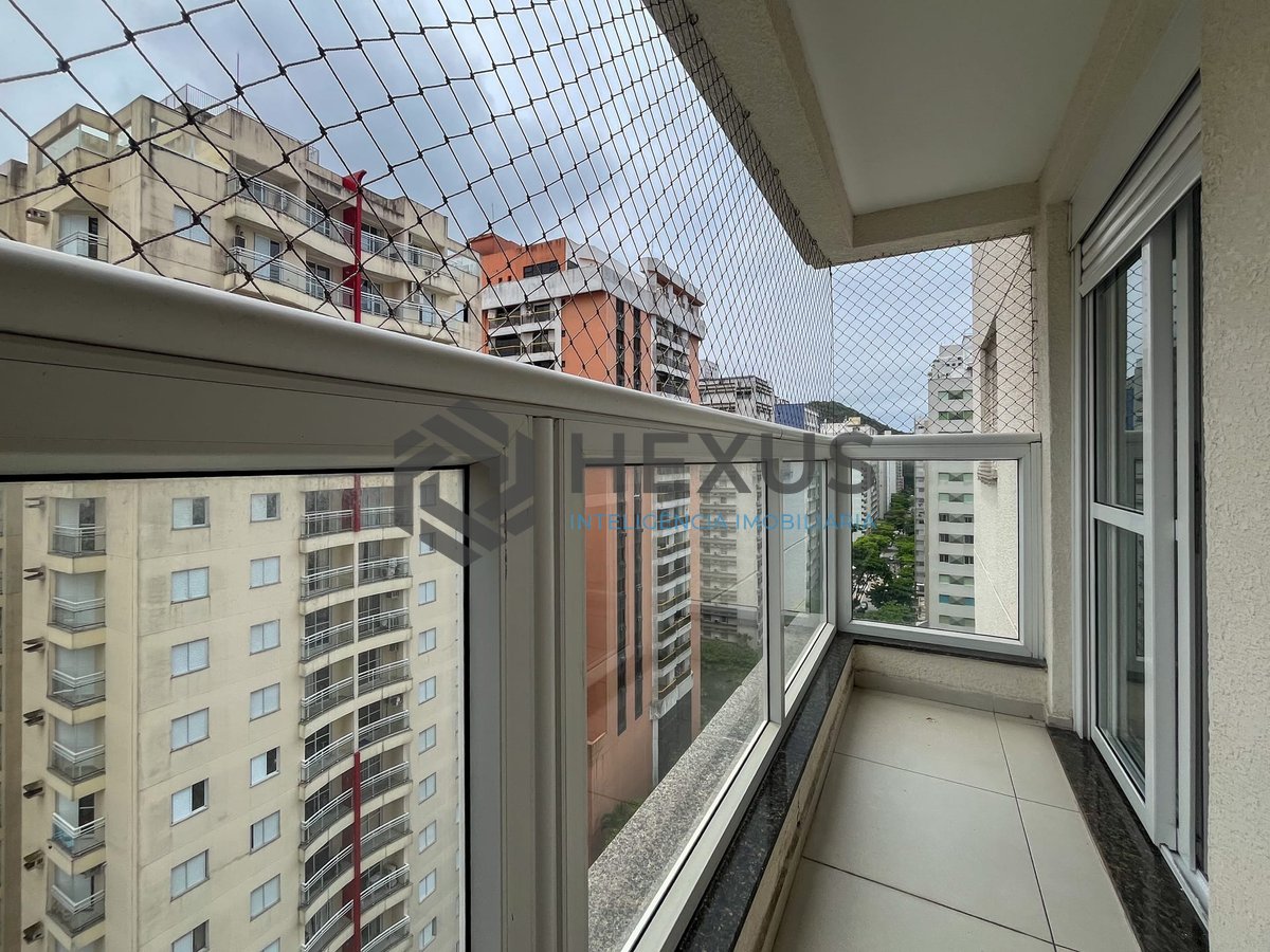 Foto 23 de Apartamento com varanda gourmet, vista mar e lazer na quadra mar da Praia das Pitangueiras, Guaruja