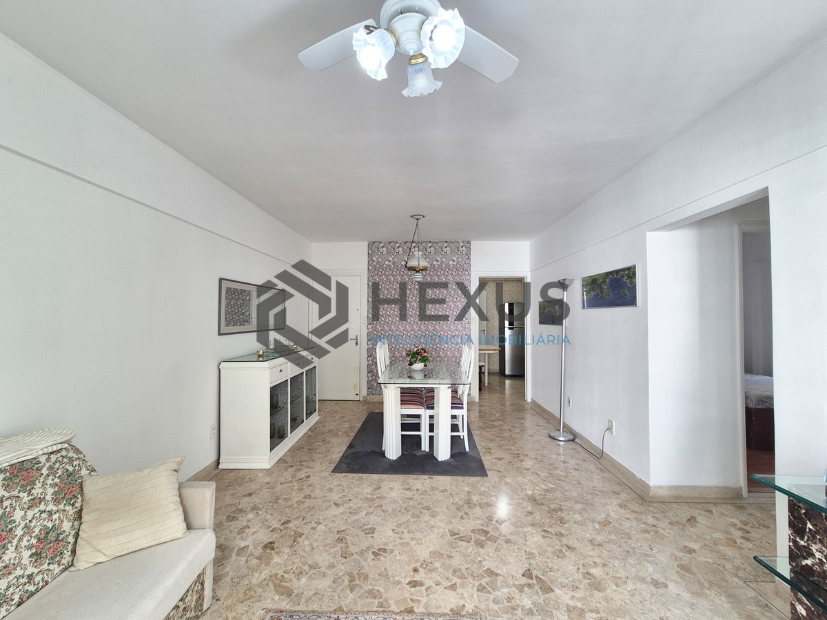 Foto 3 de Apartamento com varanda na Praia das Pitangueiras, Guaruja