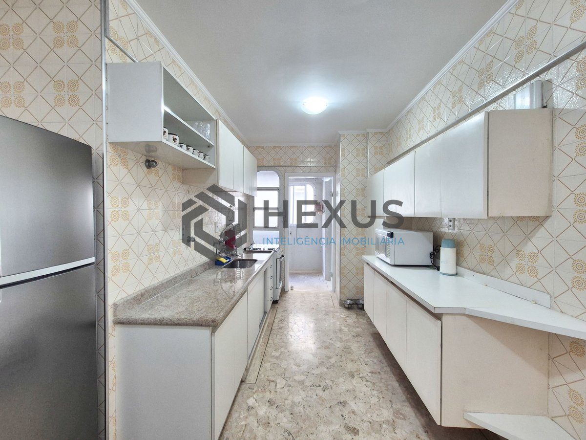 Foto 22 de Apartamento com varanda na Praia das Pitangueiras, Guaruja