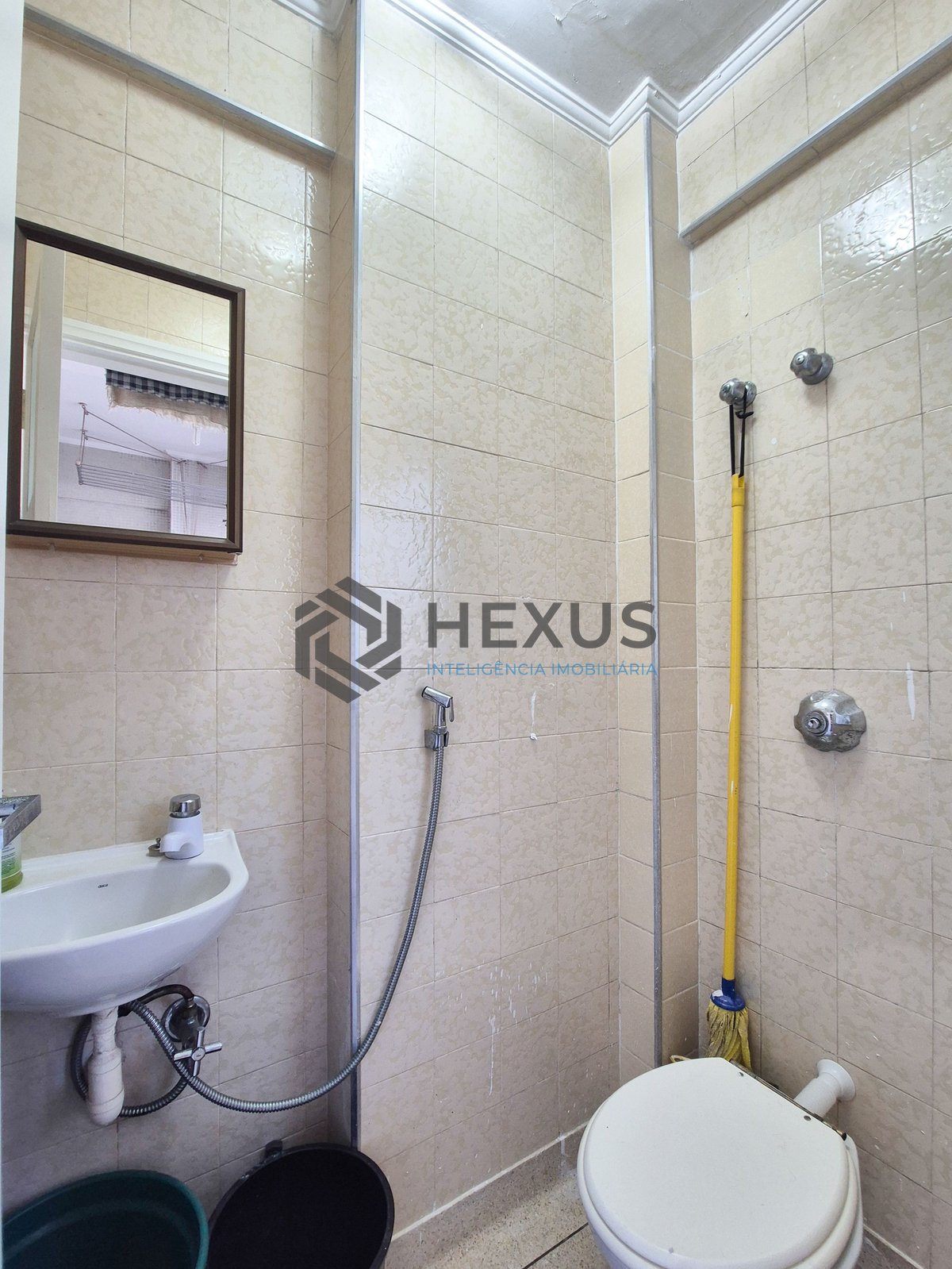 Foto 26 de Apartamento com varanda na Praia das Pitangueiras, Guaruja