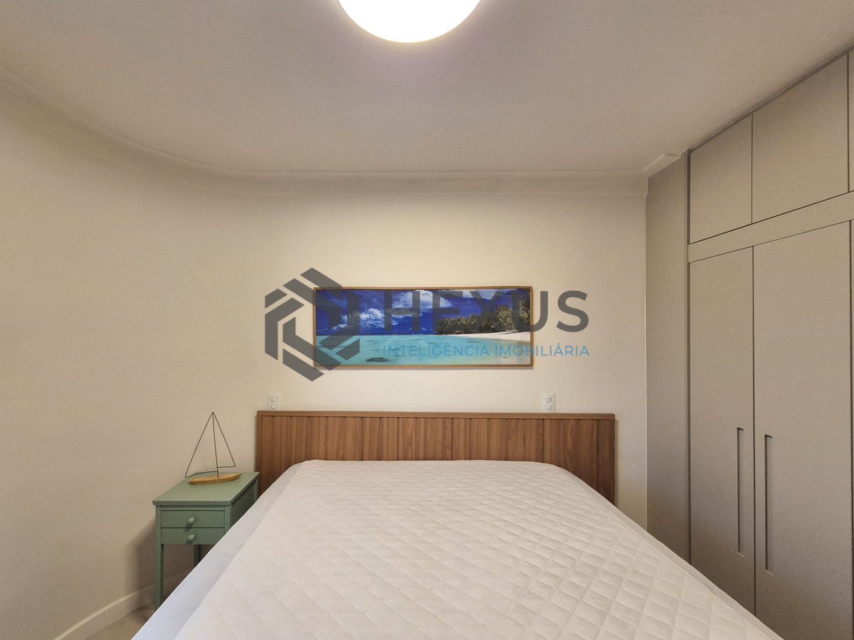 Foto 27 de Apartamento reformado frente mar com varanda gourmet e lazer de clube na Praia da Enseada, Guaruja