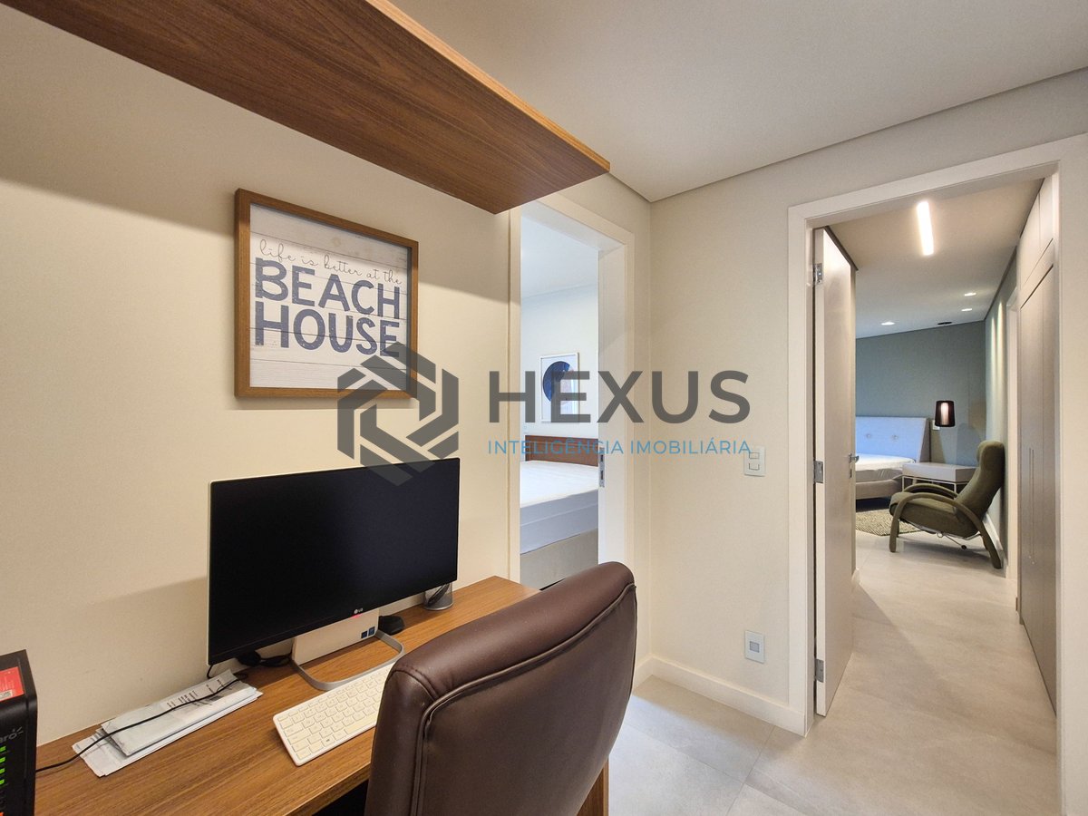 Foto 40 de Apartamento reformado frente mar com varanda gourmet e lazer de clube na Praia da Enseada, Guaruja