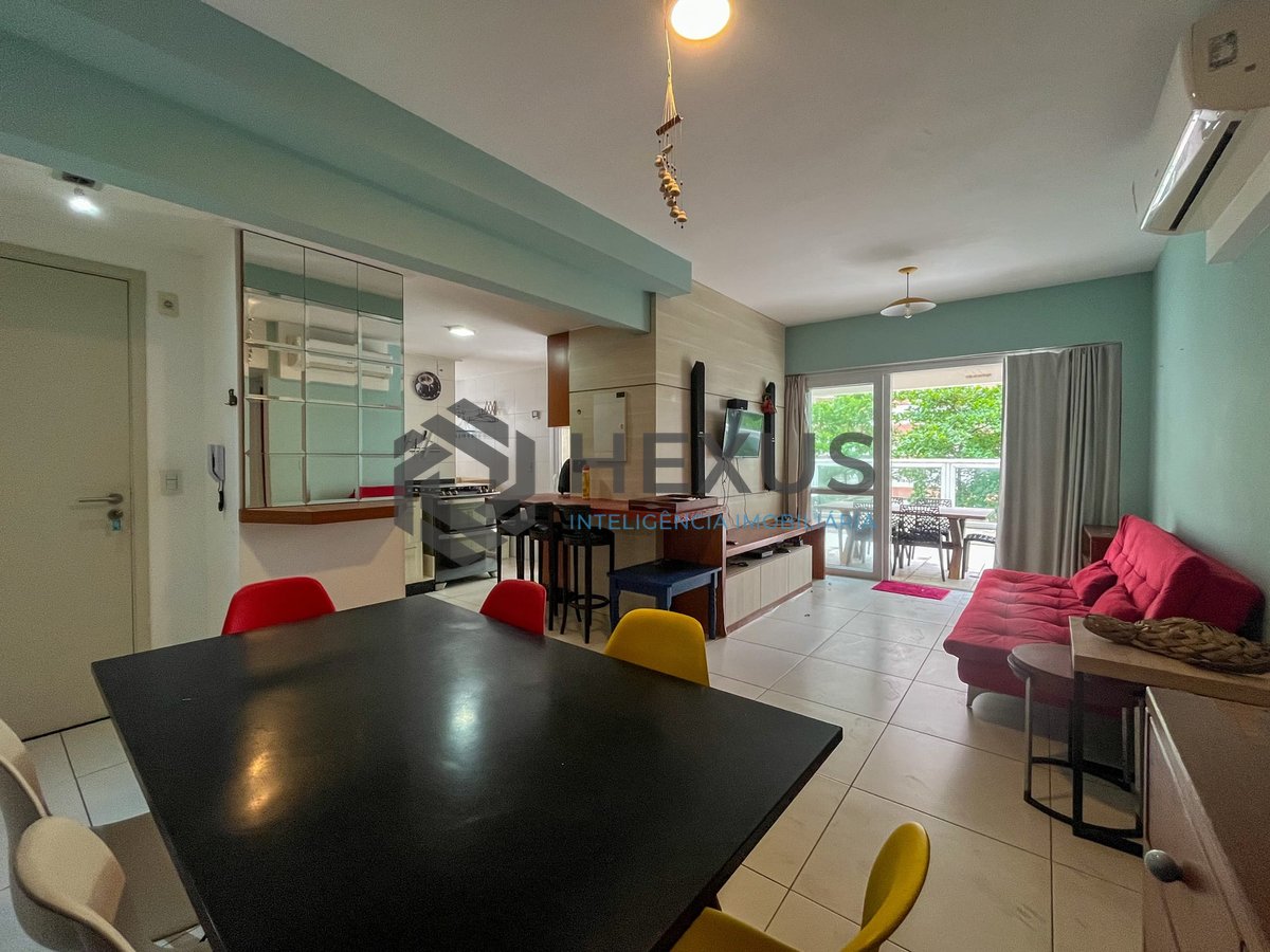 Foto 6 de Apartamento garden com varanda gourmet e lazer na quadra mar da Praia das Pitangueiras, Guaruja