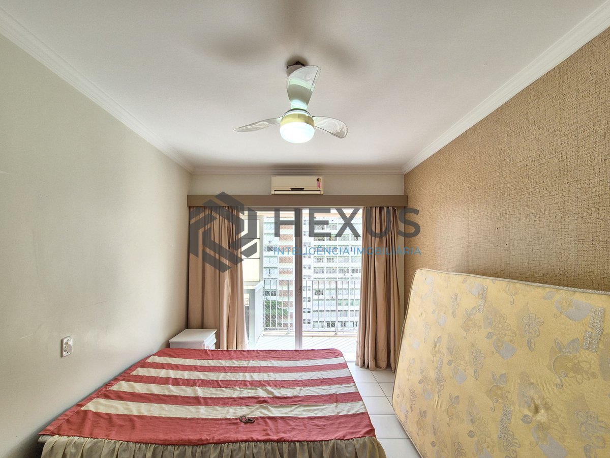 Foto 31 de Apartamento com varanda e lazer a uma quadra da Praia das Pitangueiras, Guaruja