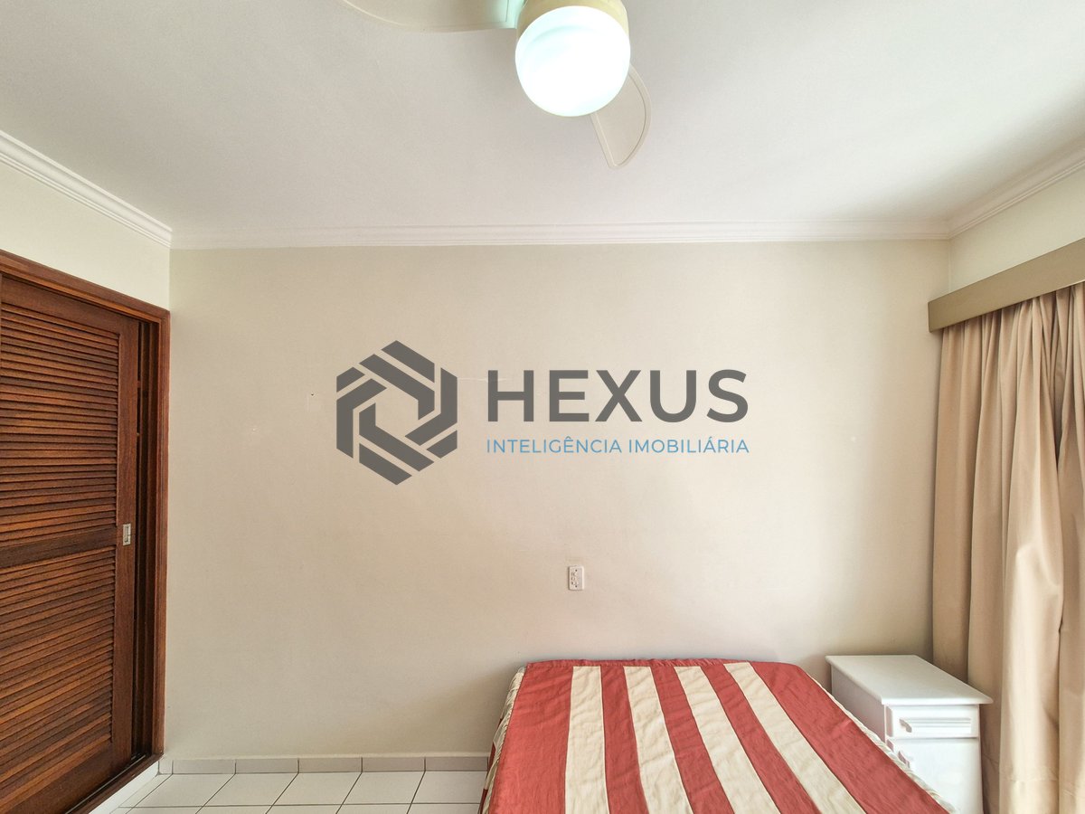Foto 32 de Apartamento com varanda e lazer a uma quadra da Praia das Pitangueiras, Guaruja