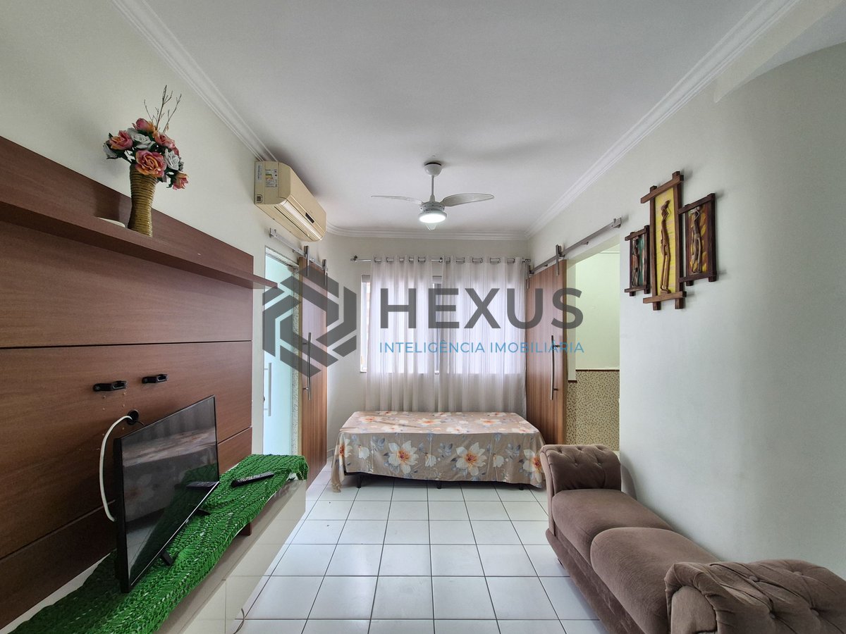 Foto 5 de Apartamento com varanda e lazer a uma quadra da Praia das Pitangueiras, Guaruja
