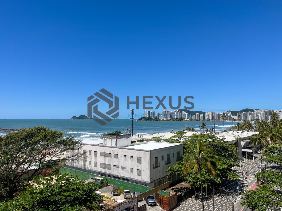 Foto 13 de Apartamento frente mar com varanda na Praia das Pitangueiras, Guaruja
