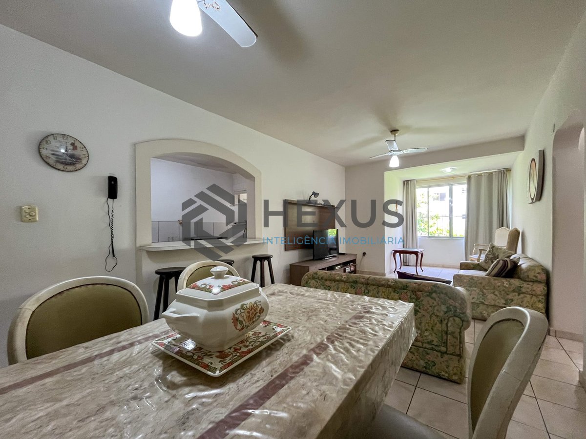 Foto 2 de Apartamento mobiliado a uma quadra da Praia das Pitangueiras, Guaruja