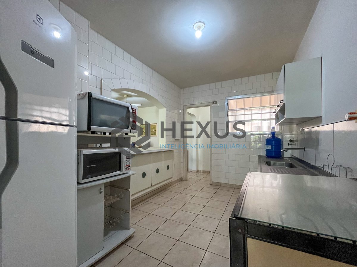 Foto 16 de Apartamento mobiliado a uma quadra da Praia das Pitangueiras, Guaruja