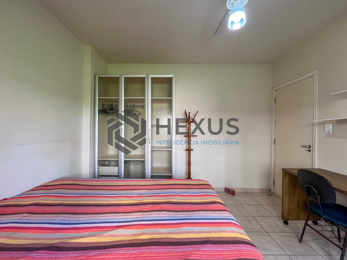 Foto 8 de Apartamento mobiliado a uma quadra da Praia das Pitangueiras, Guaruja