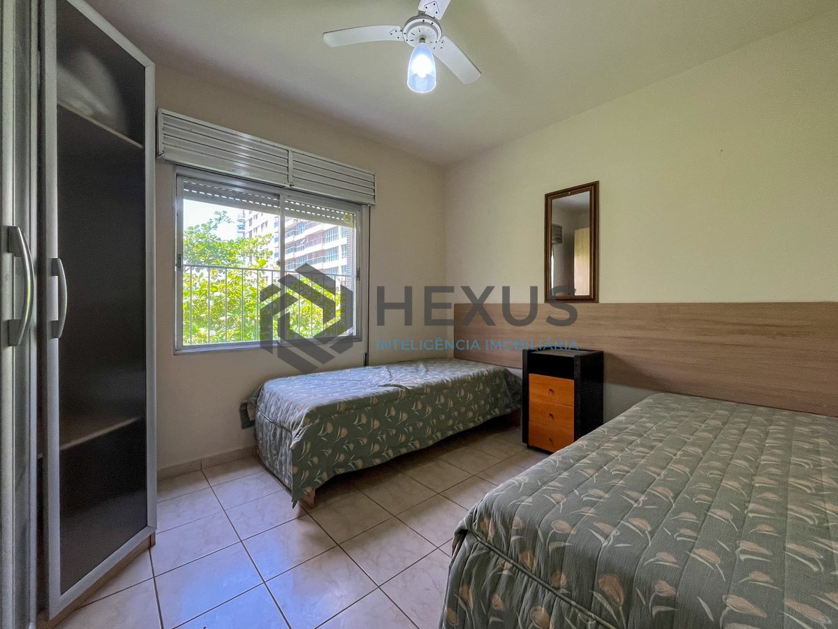 Foto 10 de Apartamento mobiliado a uma quadra da Praia das Pitangueiras, Guaruja