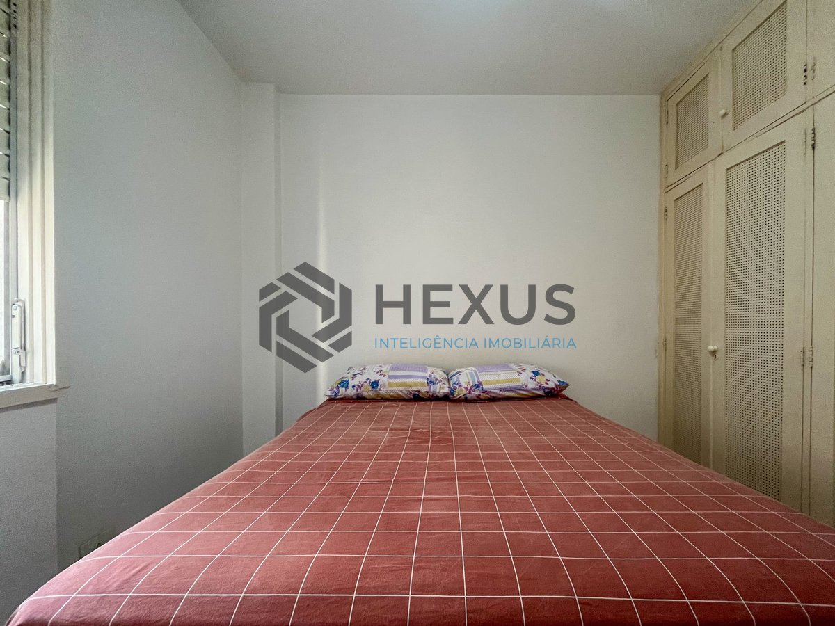 Foto 7 de Apartamento a duas quadras da Praia das Pitangueiras, Guaruja