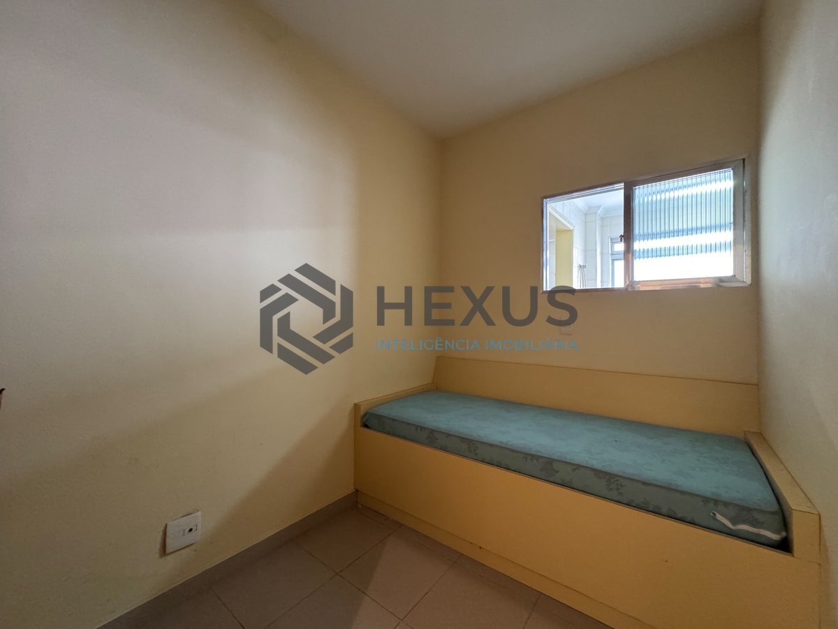Foto 18 de Apartamento com varanda e lazer na Praia das Pitangueiras, Guaruja