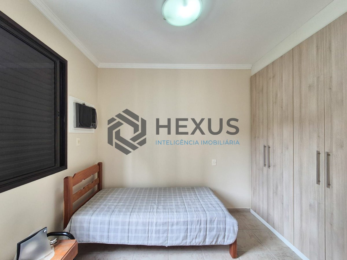 Foto 18 de Apartamento com varanda e lazer na Praia das Pitangueiras, Guaruja