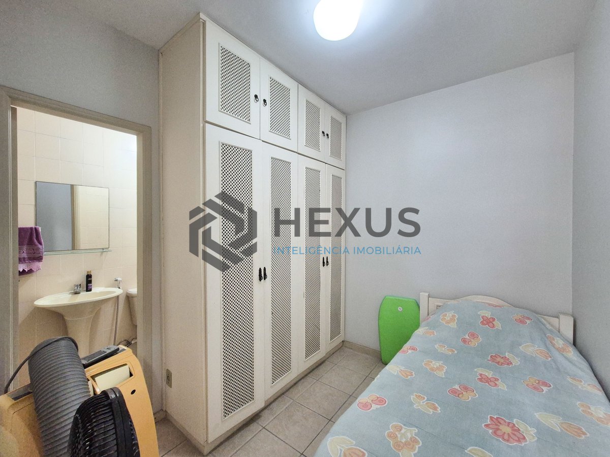 Foto 33 de Apartamento com varanda e lazer na Praia das Pitangueiras, Guaruja