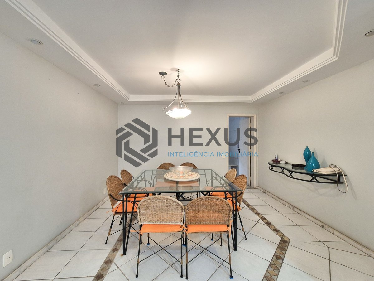 Foto 5 de Apartamento com varanda e lazer na Praia das Pitangueiras, Guaruja