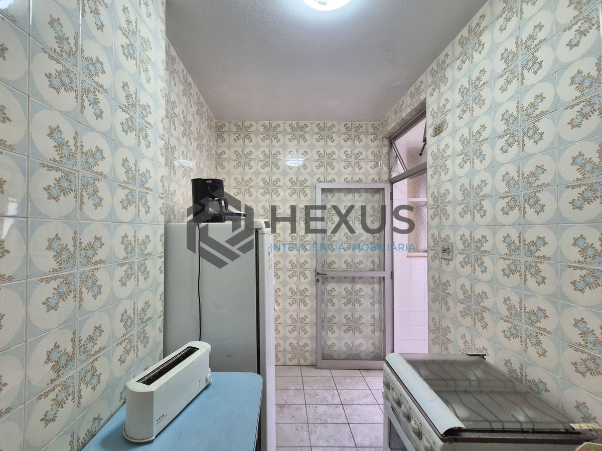 Foto 12 de Apartamento na quadra mar da Praia das Pitangueiras, Guaruja