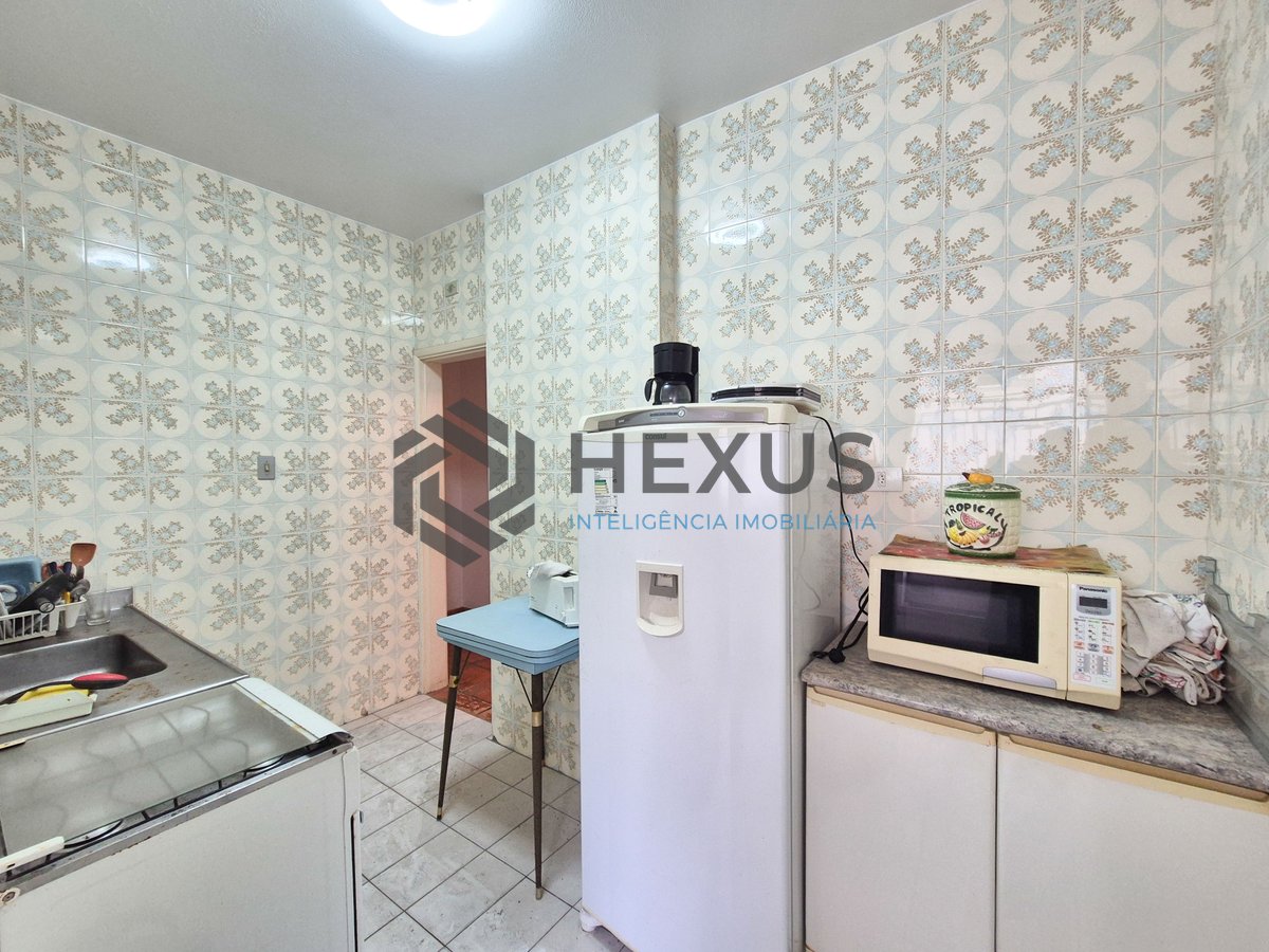 Foto 14 de Apartamento na quadra mar da Praia das Pitangueiras, Guaruja