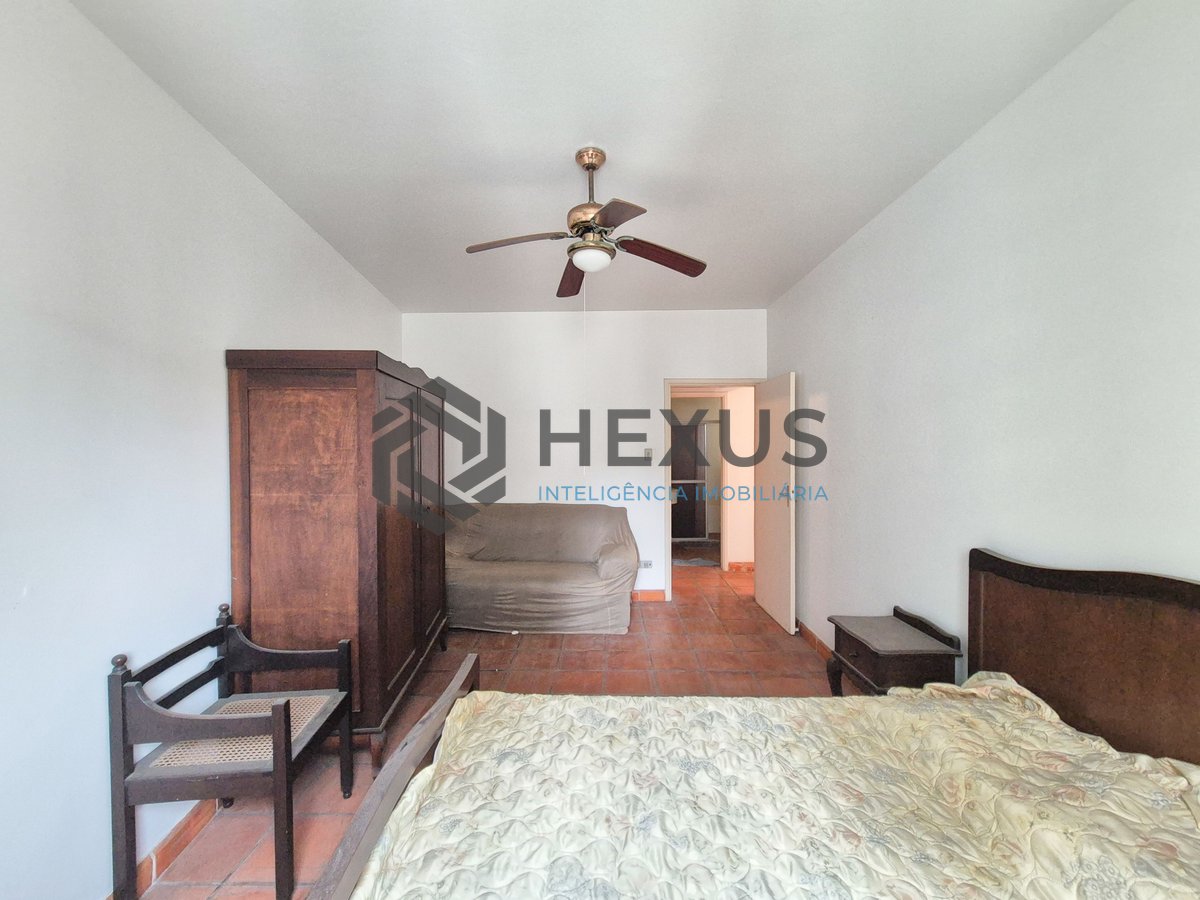 Foto 5 de Apartamento na quadra mar da Praia das Pitangueiras, Guaruja