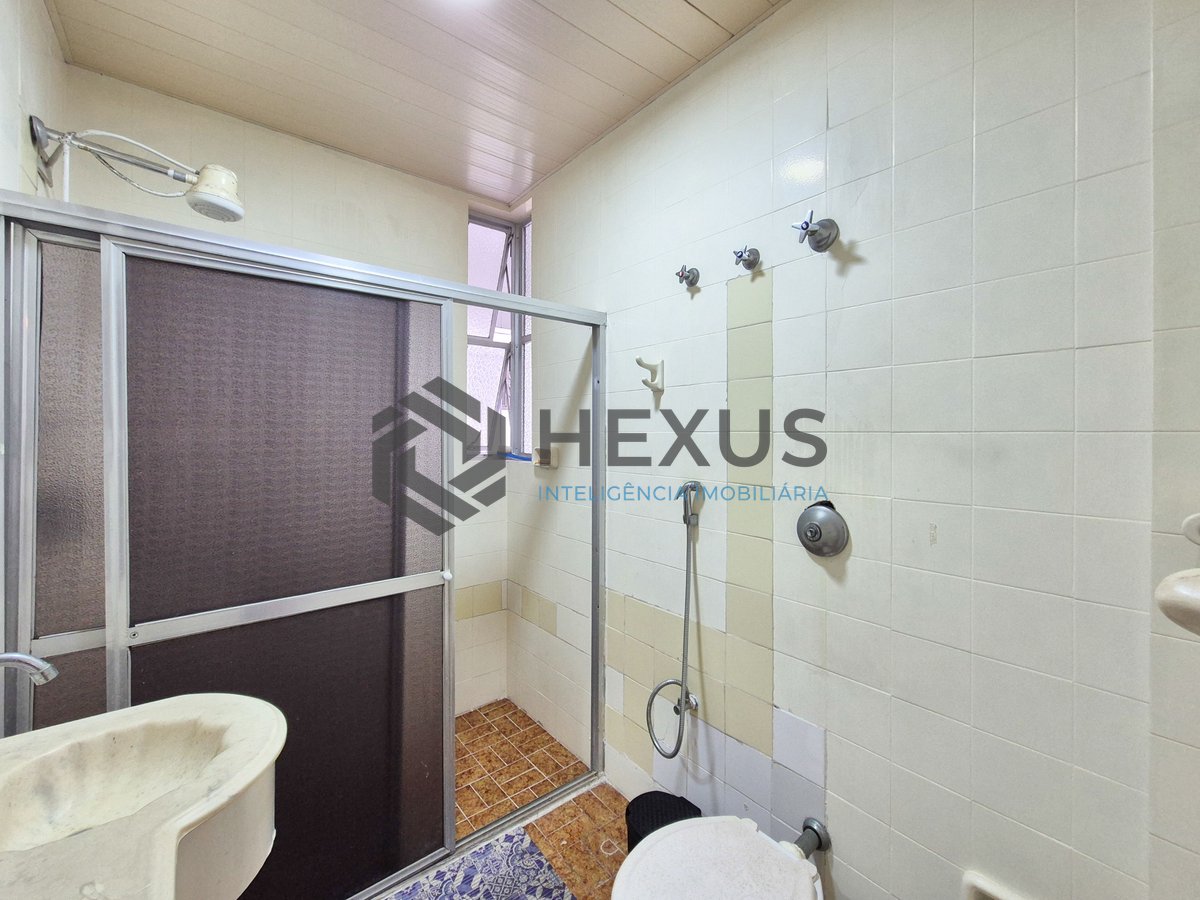 Foto 9 de Apartamento na quadra mar da Praia das Pitangueiras, Guaruja