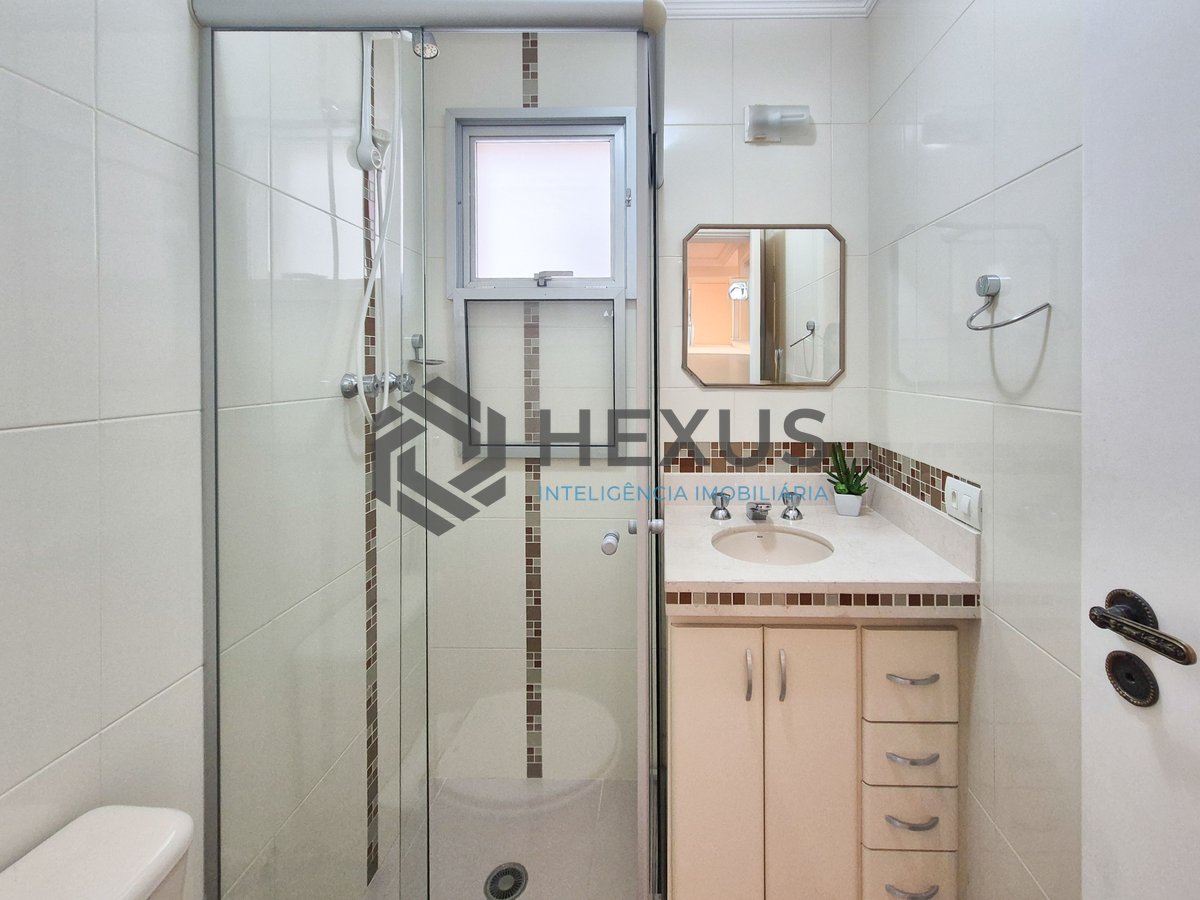 Foto 26 de Apartamento com varanda e lazer na Praia das Pitangueiras, Guaruja