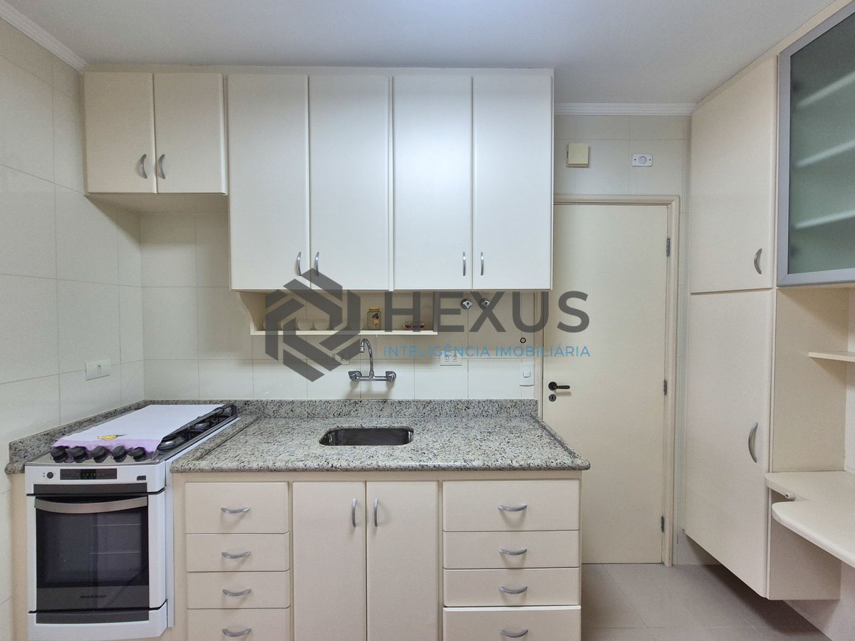 Foto 28 de Apartamento com varanda e lazer na Praia das Pitangueiras, Guaruja