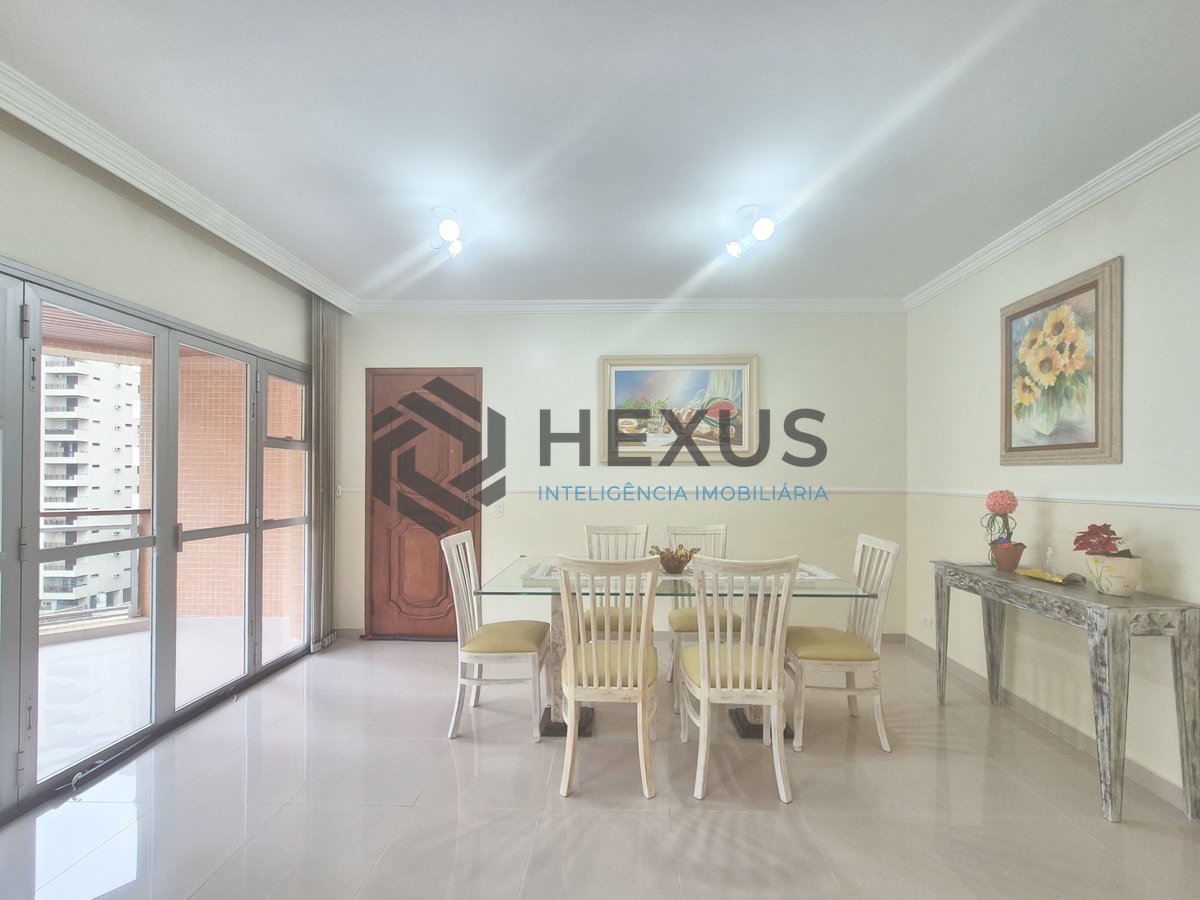 Foto 7 de Apartamento com varanda e lazer na Praia das Pitangueiras, Guaruja