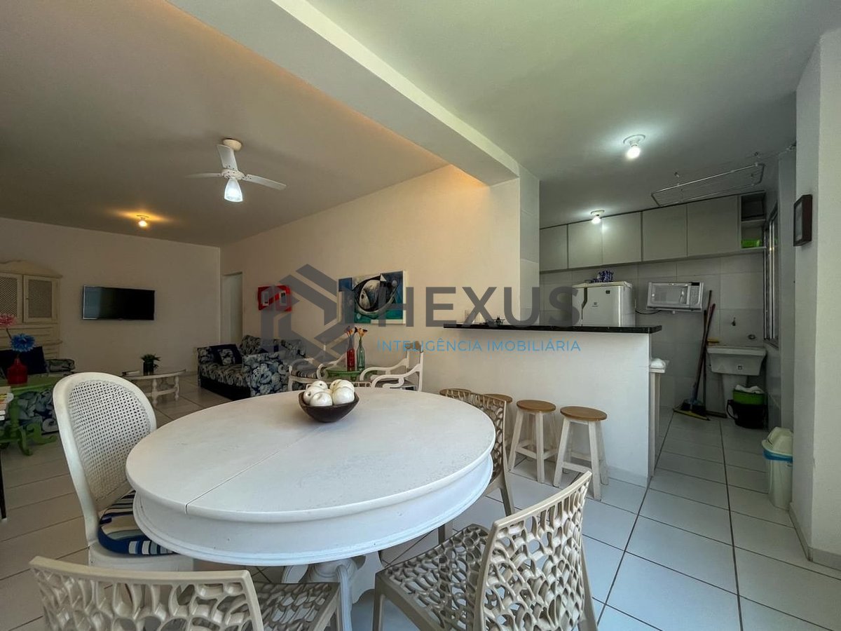 Foto 6 de Apartamento reformado com vista mar a uma quadra da Praia das Pitangueiras, Guaruja