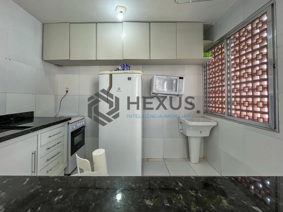 Foto 9 de Apartamento reformado com vista mar a uma quadra da Praia das Pitangueiras, Guaruja