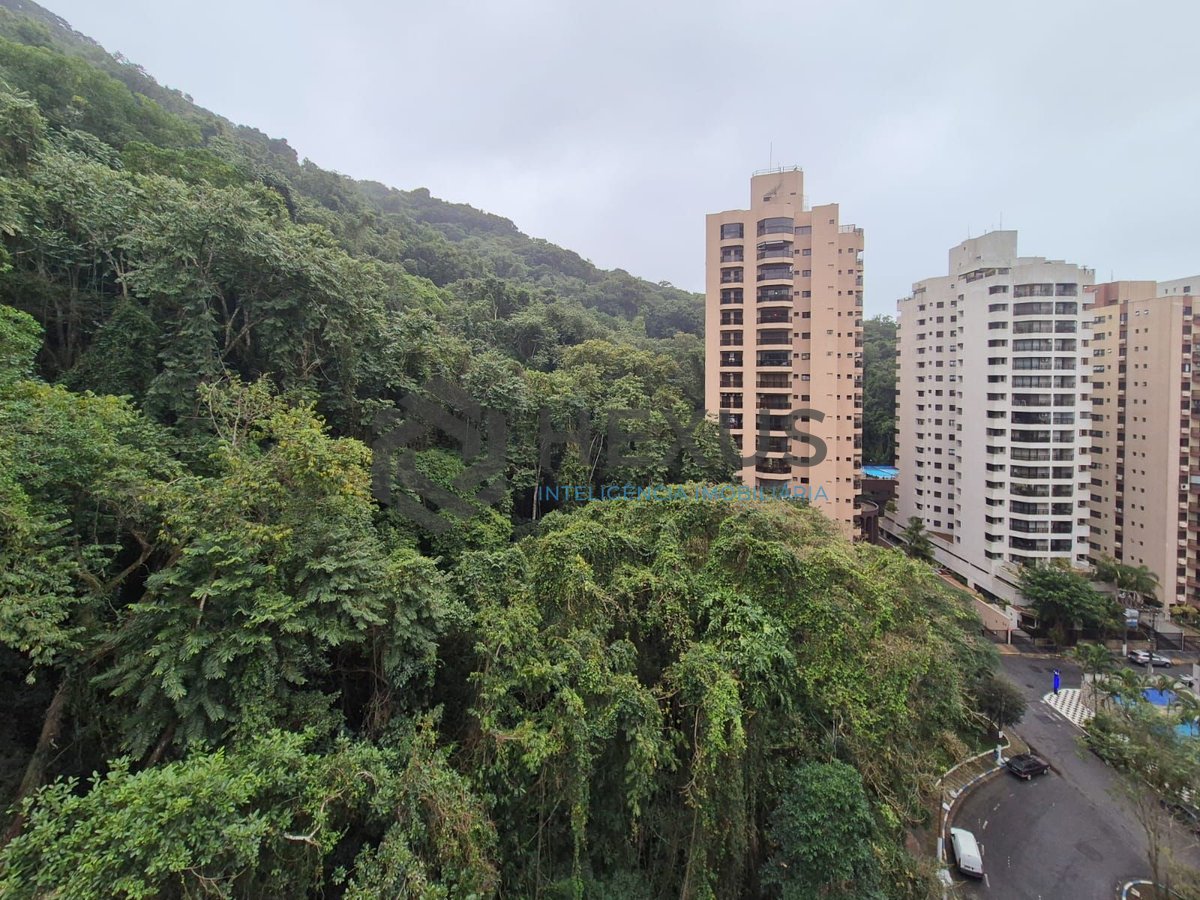 Foto 7 de Apartamento com varanda e lazer na Praia das Pitangueiras, Guaruja