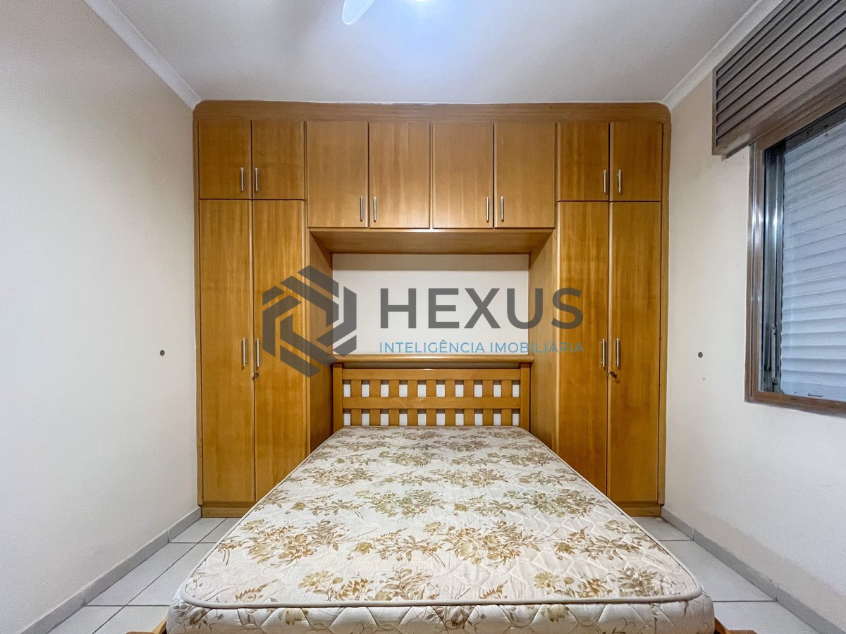 Foto 11 de Apartamento a uma quadra da Praia das Pitangueiras, Guaruja